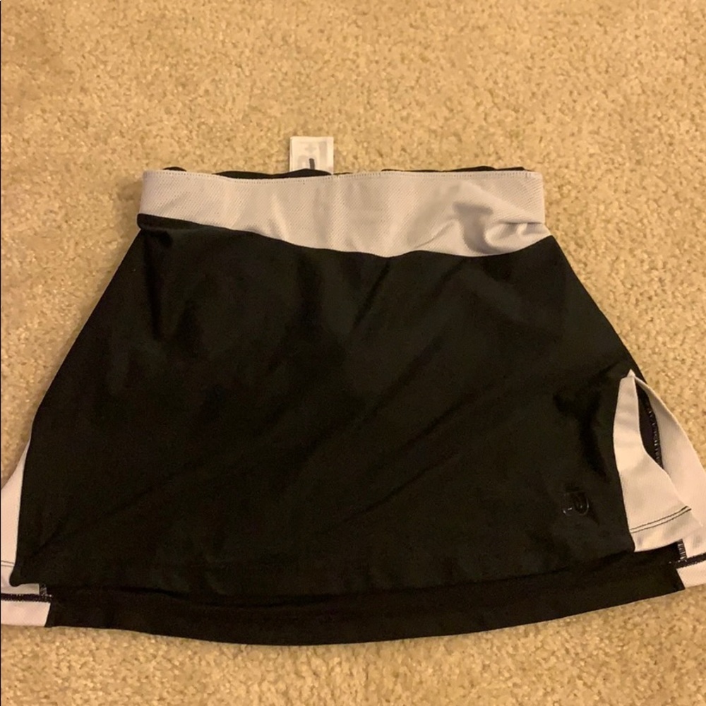 Wilson tennis skirt